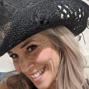 Meet your Posher, Carmen